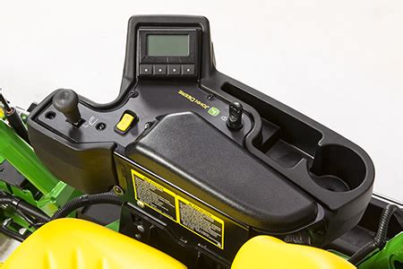 2700 PrecisionCut™ Triplex Mower | Triplex Mowers | John Deere