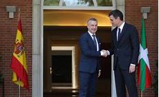 garamendi felicita a urkullu por s 225 nchez y urkullu muestran a torra el camino y pactan un garamendi felicita a urkullu por s 225 nchez y urkullu muestran a torra el camino y pactan un