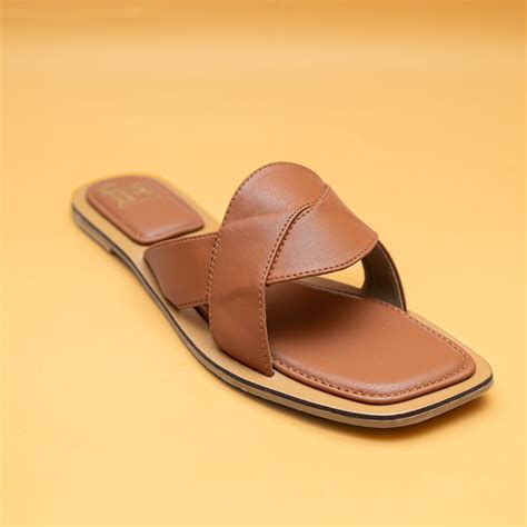 Criss Cross Strap Flats - Tan