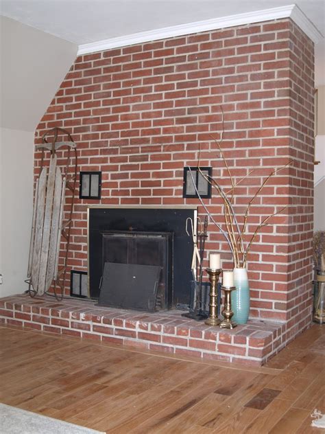 Wood Floor Fireplace Trim – Flooring Tips