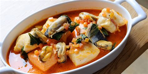Bouillabaisse: Fishing for the Secrets of French Seafood Stew ...