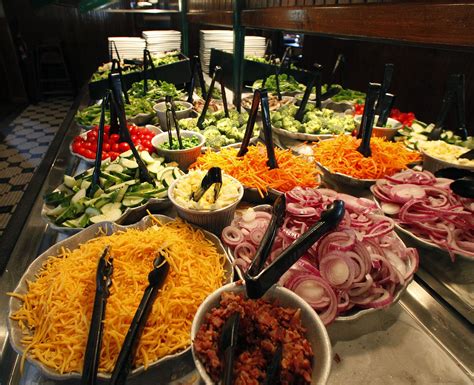 Ruby Tuesday Salad Bar Items 2022