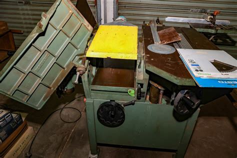 Wood Work Machine 的图像结果