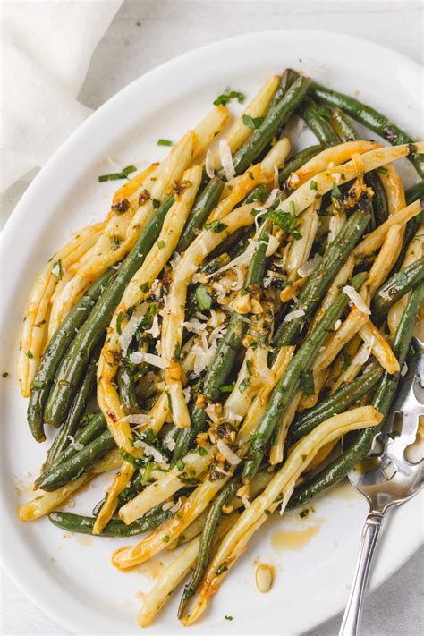 Lemon Garlic Butter Green Beans and Wax Beans Skillet Recipe — Eatwell101