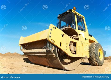 Road Compactor 的图像结果