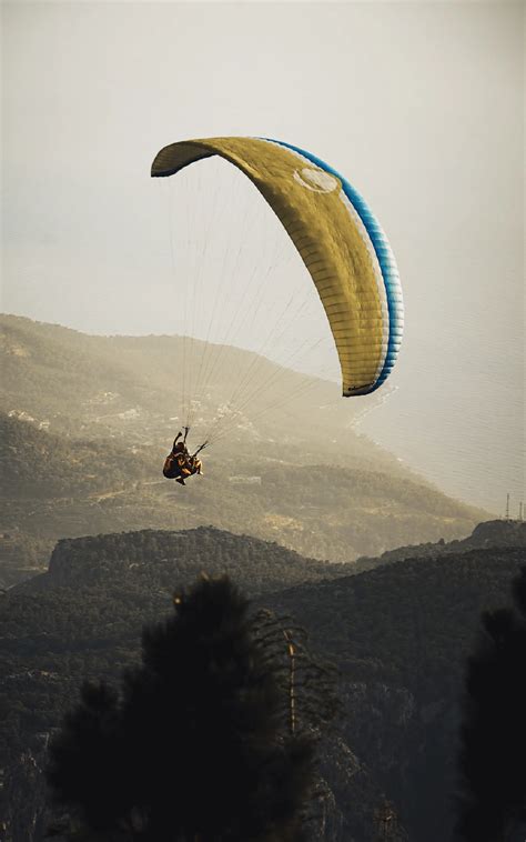 Paragliding in Nandi Hills - Book Now @ Rs.4866 (26% off)