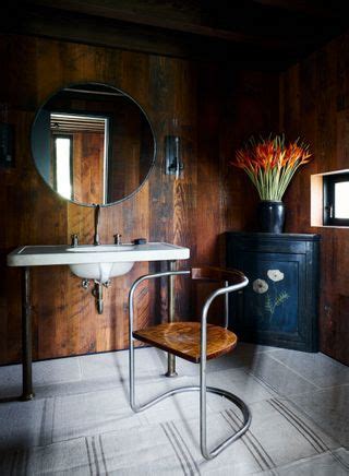 Inside a modern farmhouse compound in Upstate New York | Architectural ...