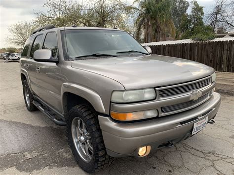 03 Chevy Tahoe