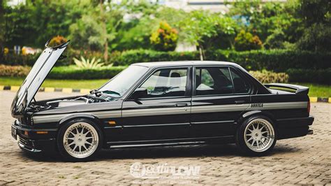 1991 BMW M40-E30 | www.gettinlow.com | gettinlow Indonesia | Flickr