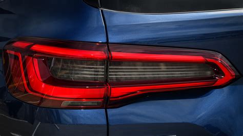 BMW X5 2020 xDrive 30d xLine Exterior Car Photos - Overdrive