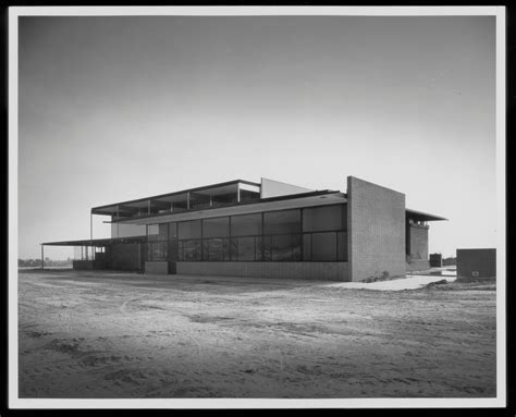 Eagle Rock Park Clubhouse - Neutra Institute for Survival Through Design