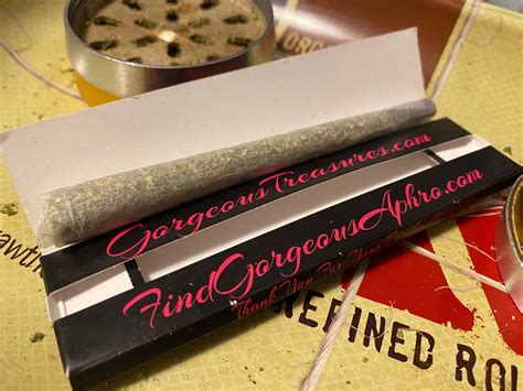 Shawn Haze on Twitter: "Smoking the last of my papers from ...