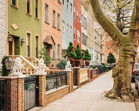 Greenpoint, Brooklyn Neighborhood Guide: Best Things to Do, Eat, and ...