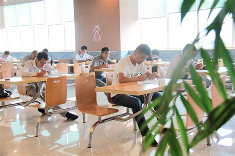 扬州泰州机场2014年班组长考试圆满结束-扬州泰州国际机场