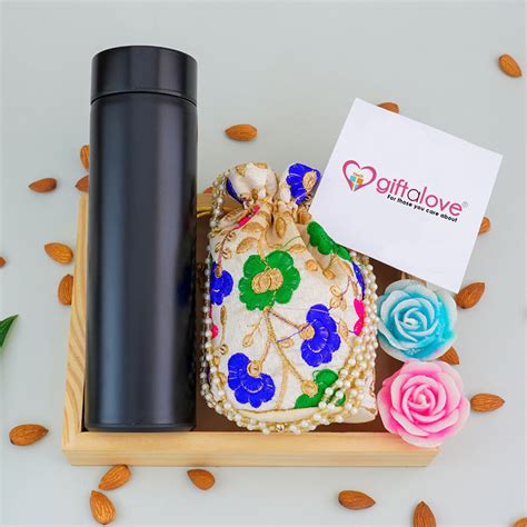 Send Temperature Bottle with Candles Corporate Gift Hamper for Diwali ...