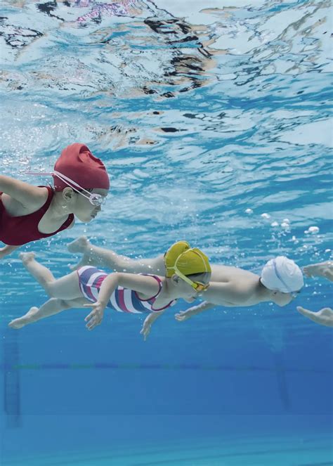 Swim Kids 的图像结果