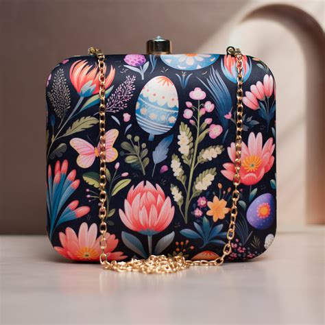 Black Based Floral Printed Clutch - Artklim