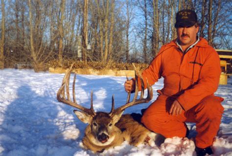 20th Anniversary: Milo Hanson's World Record Buck - North American ...