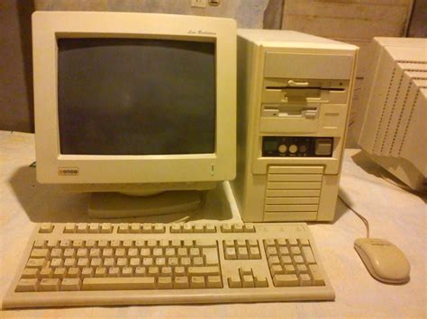 Lot # 44 - Vintage IBM IDS PC-286 AT Computer - Adam