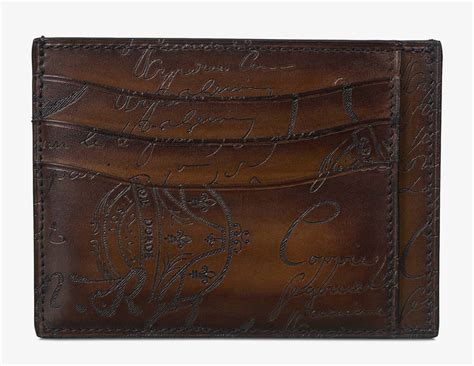 Time to up your style game with these slim leather wallets for men