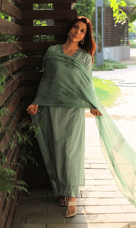 Cotton Spring Green Polka Dots Suit with Chiffon Printed Dupatta – Baareeki