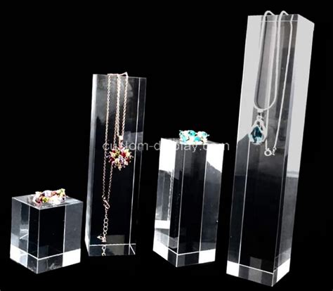 Necklace Display 的图像结果