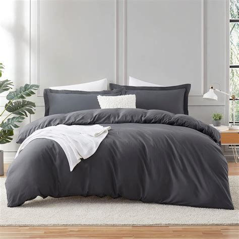Amazon.com: Hearth & Harbor Dark Grey Duvet Cover Queen Size - 3 Piece ...