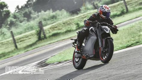 Ultraviolette F77 - First Ride Review - Overdrive