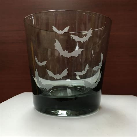 Using HTV for Mugs 的图像结果