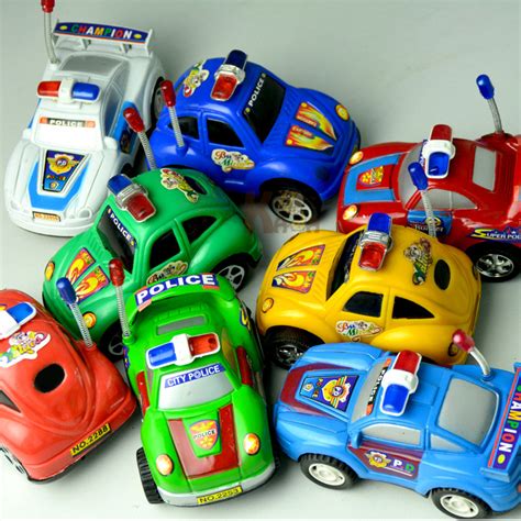 【清仓】 儿童益智玩具车 迷你回力警车玩具 颜色混装随机发货-阿里巴巴