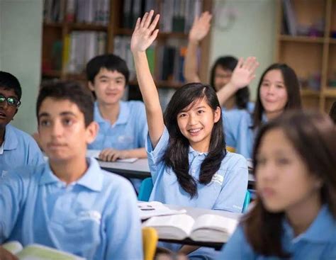 选择国际学校后，怎样能让孩子快速融入新环境 - 国际学校官方网站 - 中加枫华国际学校