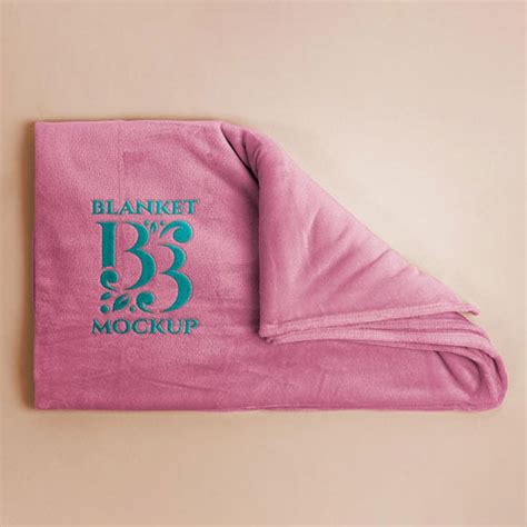 Top 9 Personalized Gift Ideas for Girlfriend to Make Her Feel Special ...