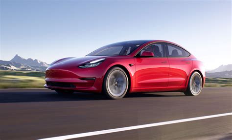 Tesla Model 3 Long Range AWD 2021 : Caratteristiche e Foto ...