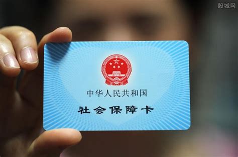 忘记带医保卡也可以看病！上海市民看病可用“随申码”，小朋友可用“亲属随申码”