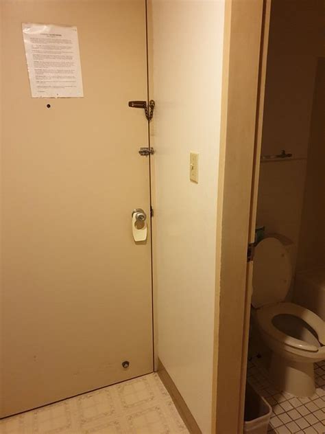 TAMUNING PLAZA HOTEL (Guam) - Hotel Reviews & Photos - Tripadvisor