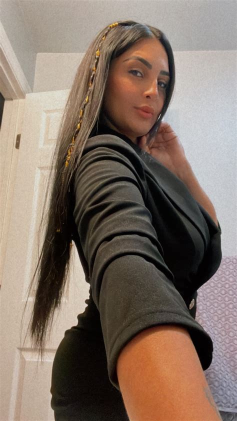 Wendy Rubiano Barrera | 😎🖤💛 | Instagram