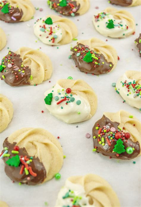 Christmas Butter Cookies | Easy Everyday Recipes