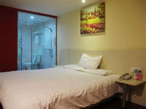 HANTING EXPRESS CHENGDU TIANFU SQUARE - Hotel Reviews & Photos ...
