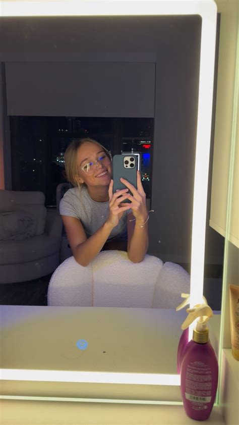 KYLA DODDS – Instagram Photos 09/19/2025 – HawtCelebs