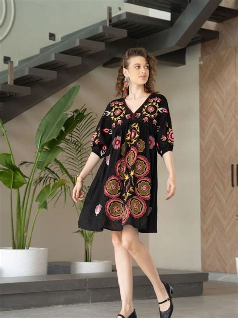 Shop Chic Black Cotton Midi Dress for Women | Zolo Label – ZoloLabel