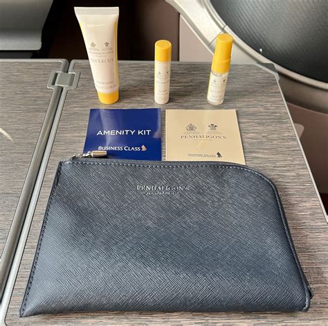 Singapore Airlines Business Class 的图像结果