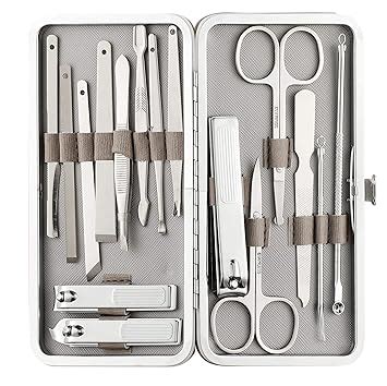 Beauté Secrets Manicure Set Nail Clippers Kit Manicure Pedicure Gift ...