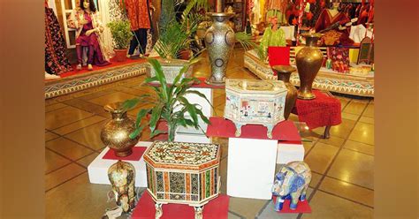 Central Cottage Industries | LBB