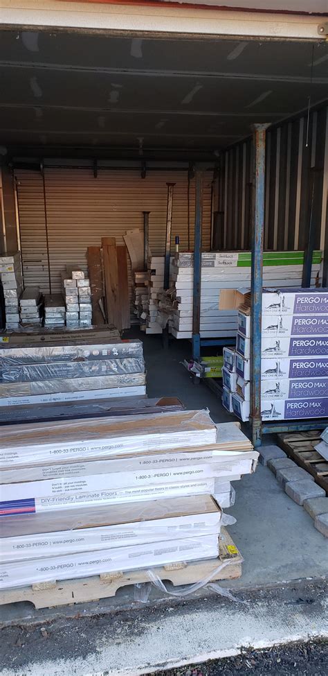 Laminate flooring Pergo TrafficMASTER Home Decorators Collection Style ...