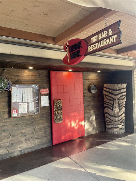 The Drunk Munk - The Search for the Ultimate Mai Tai