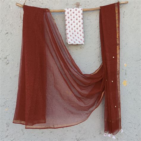 KOTA QUEEN - Pure Cotton Kota Saree With Mirror Embellished Pallu And ...