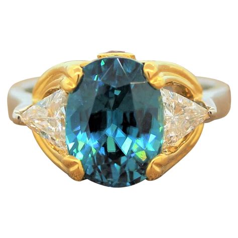Susan Sadler Brilliant Blue Zircon Diamond Matte Shiny Gold Ring For ...