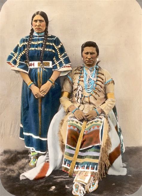 Blackfoot Indian Tribe Clothing: Traditional Designs & Modern Styles
