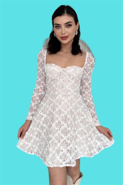 White Mini Graduation and Ball Lace Design Sweetheart Neckline Long ...