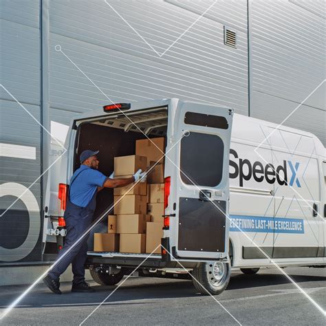 Drive With SpeedX: Join Our Delivery Team Today